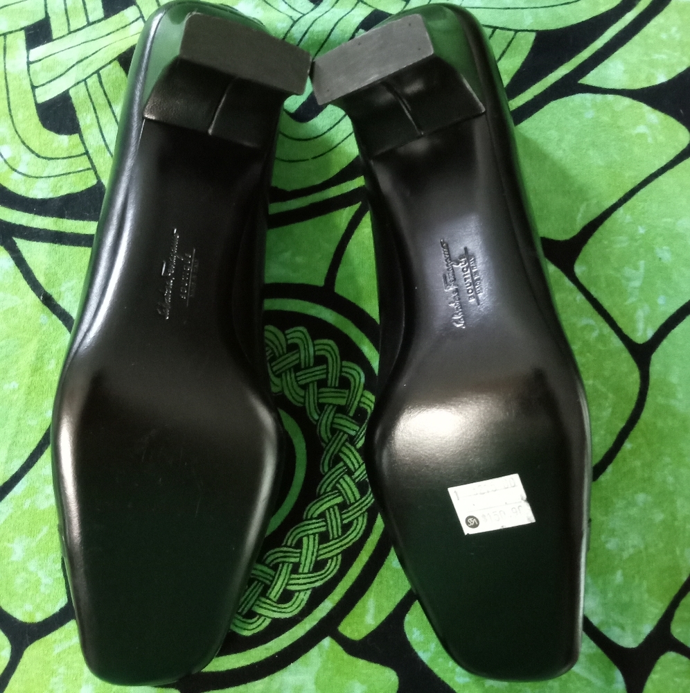 SOLD!!! Vintage 1990s Salvador Ferragamosshoes - Picture 8 of 12